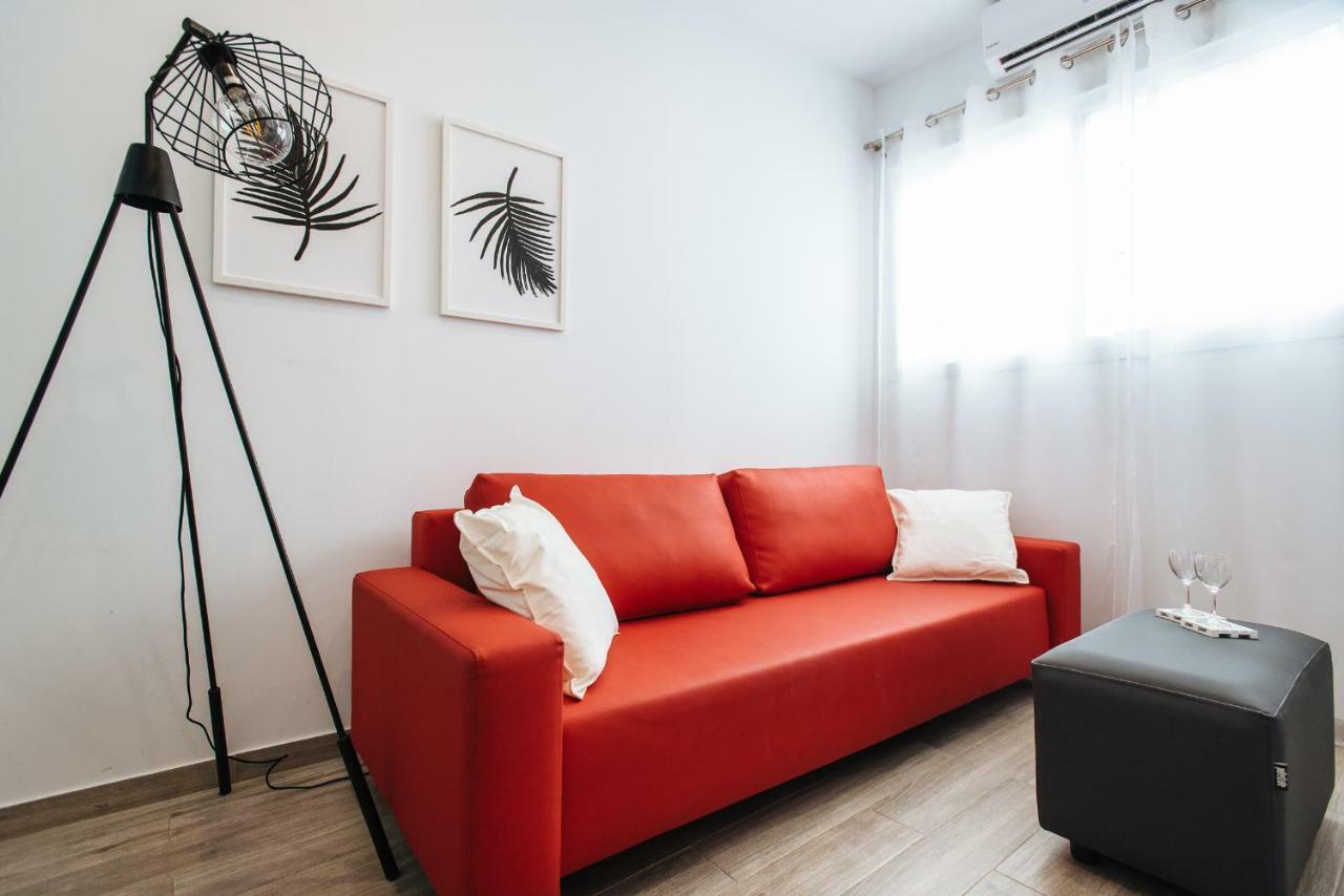 Hostly O'Donnell B Center-Fibre-Parking Op-Cless Apartment Севиля Екстериор снимка